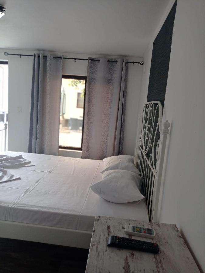 Hotel Casa Marronne à Costinesti Extérieur photo